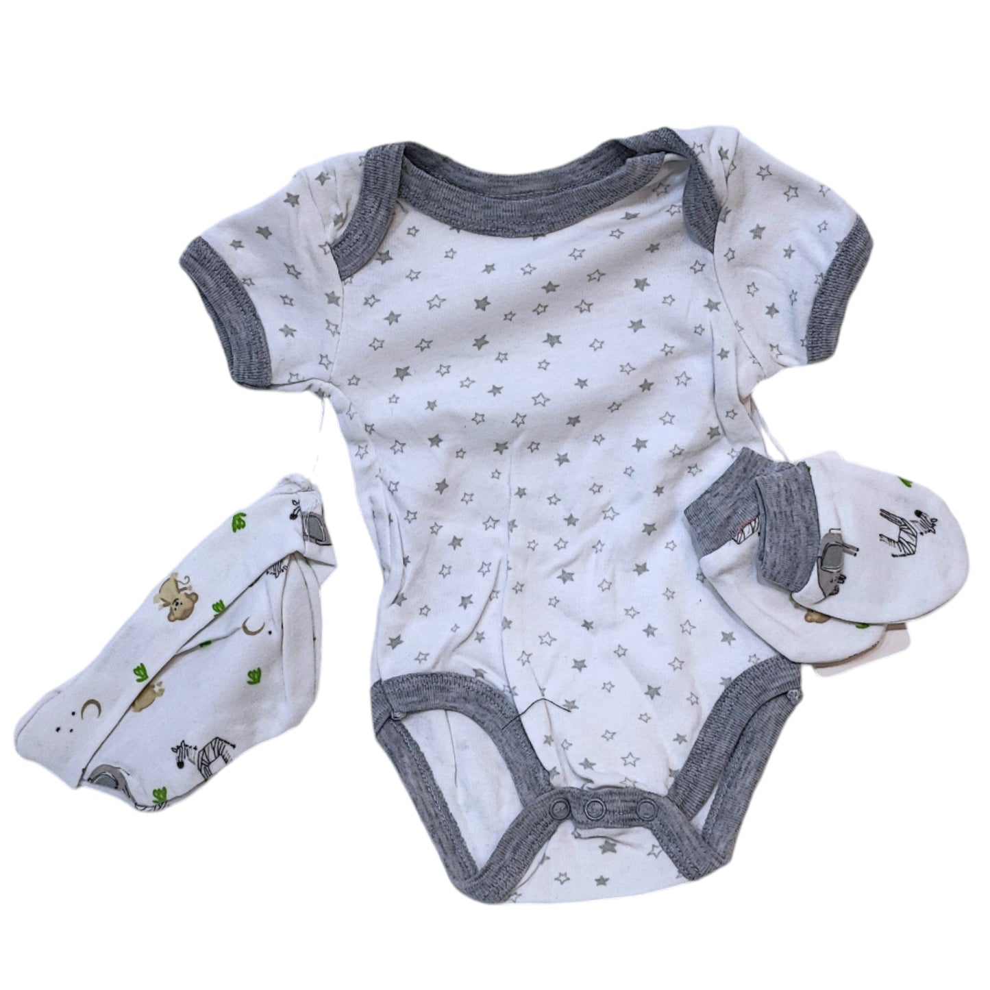 Unisex Newborn Baby 5 Piece Gift Set- Grey Elephant Print